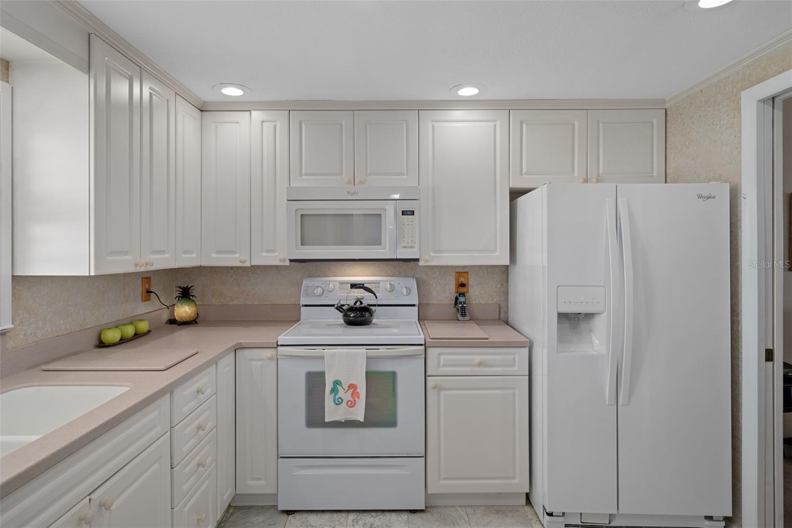 1230 GULF BLVD #303, CLEARWATER BEACH, FL — photo 18