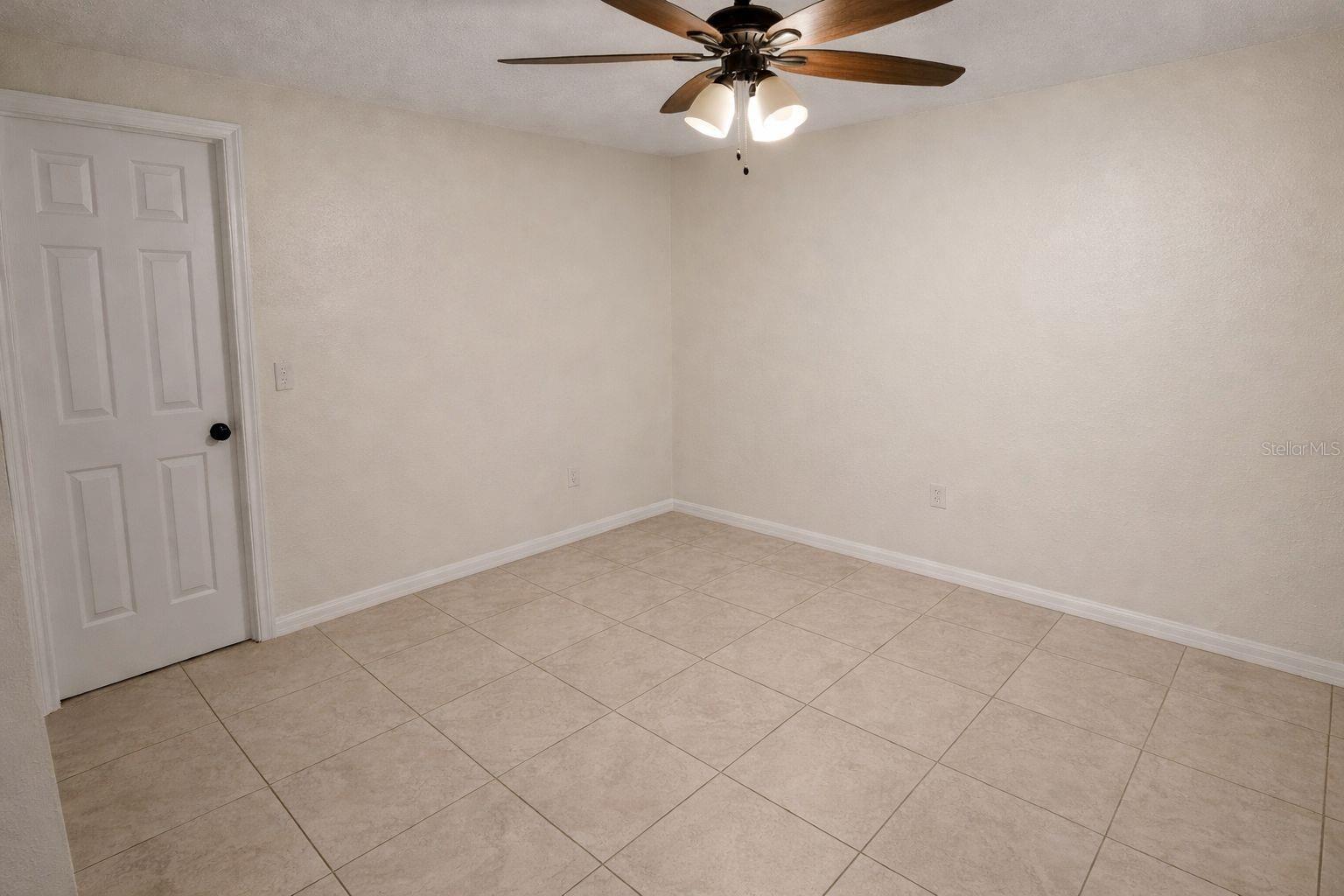 6115 N ALBANY AVE, TAMPA, FL — photo 8