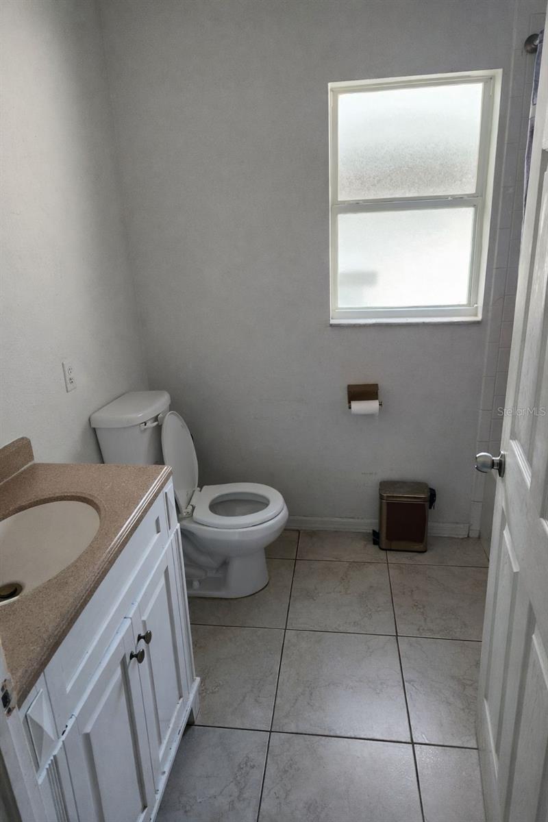 6115 N ALBANY AVE, TAMPA, FL — photo 9
