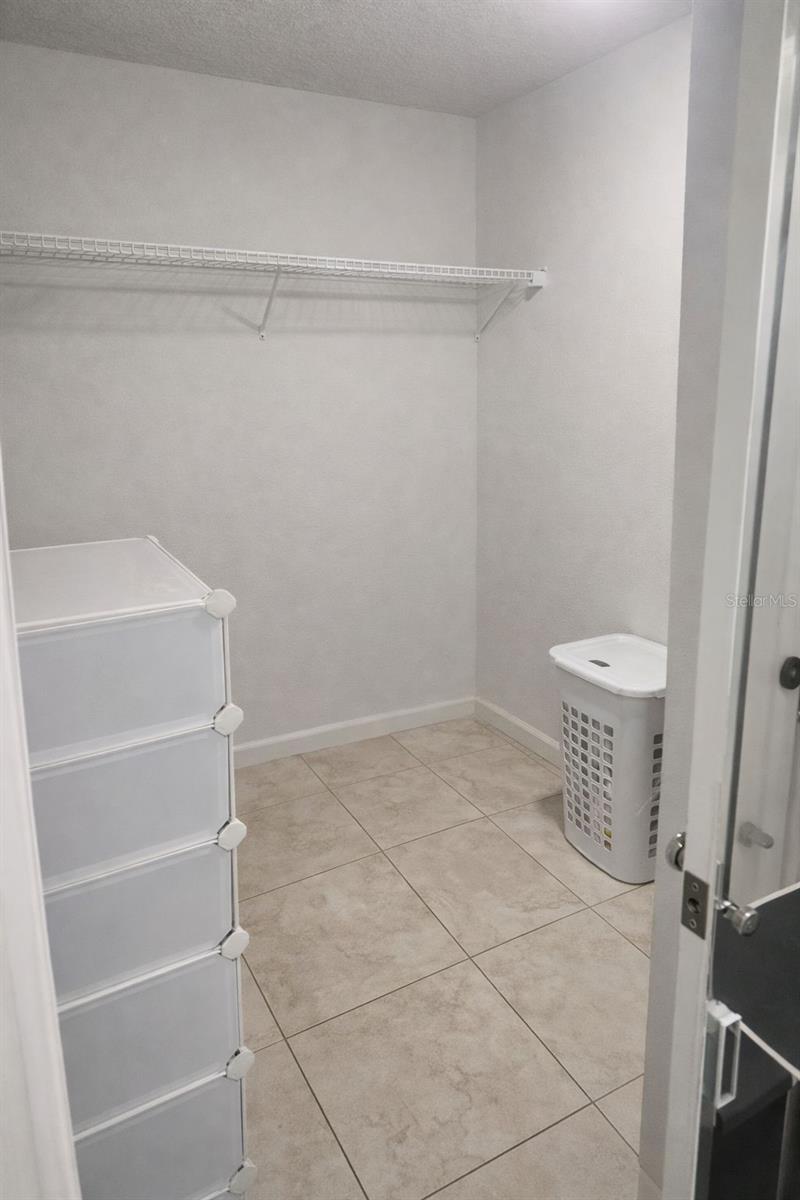 6115 N ALBANY AVE, TAMPA, FL — photo 15