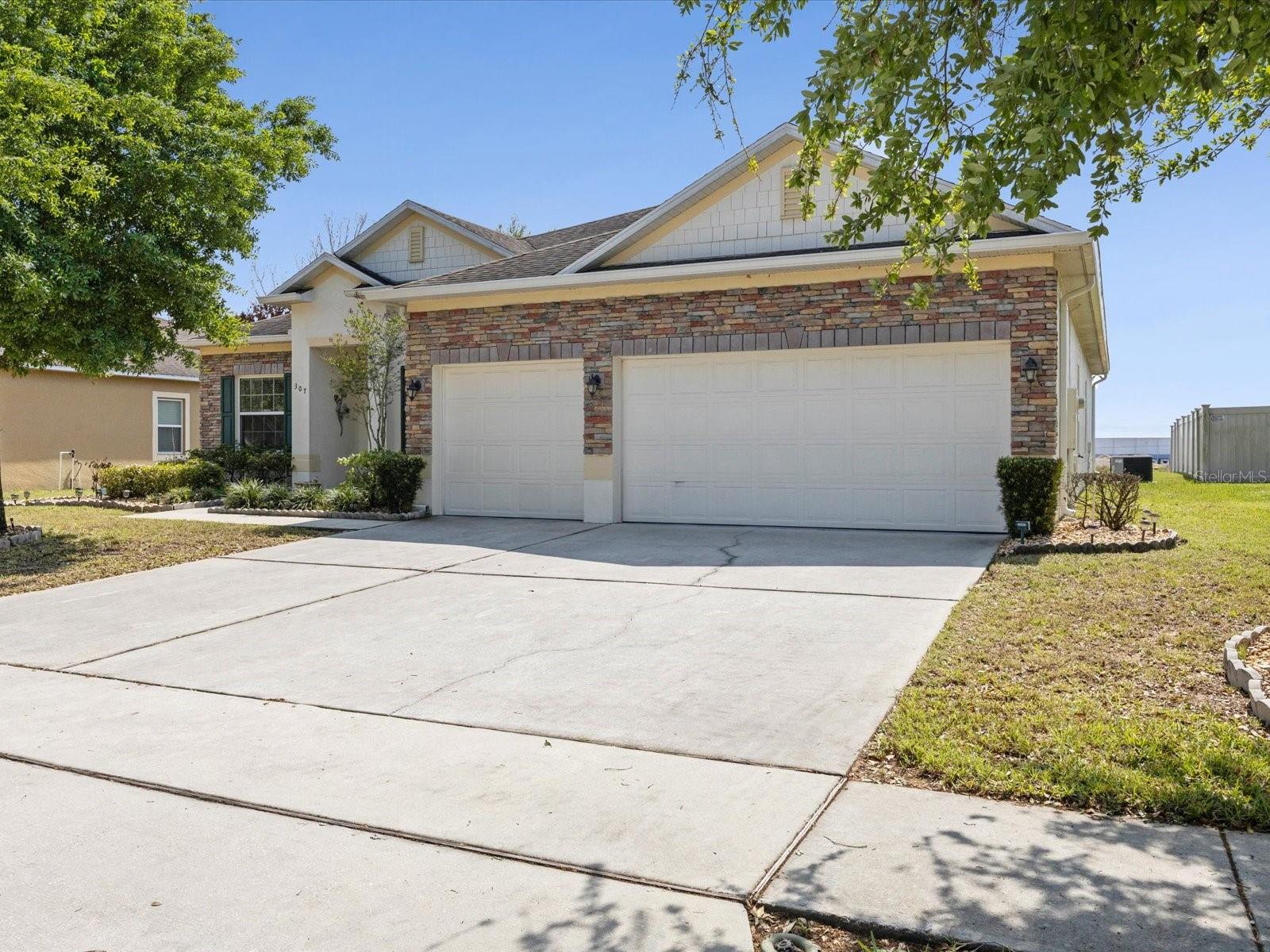 307 GLADESDALE ST, HAINES CITY, FL — photo 41