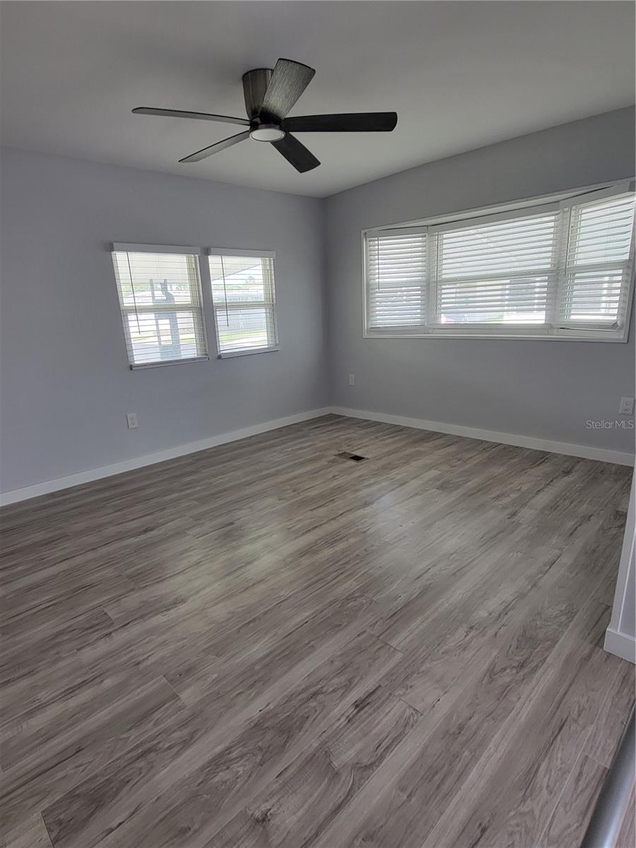 10810 TIOGA DR, PORT RICHEY, FL — photo 10