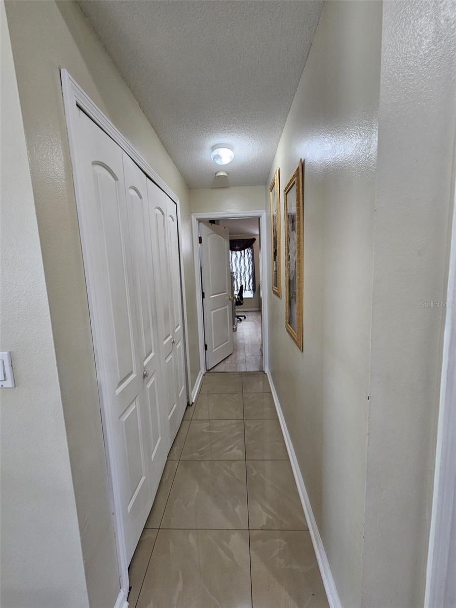 15601 AUTUMN GLEN AVE, CLERMONT, FL — photo 23