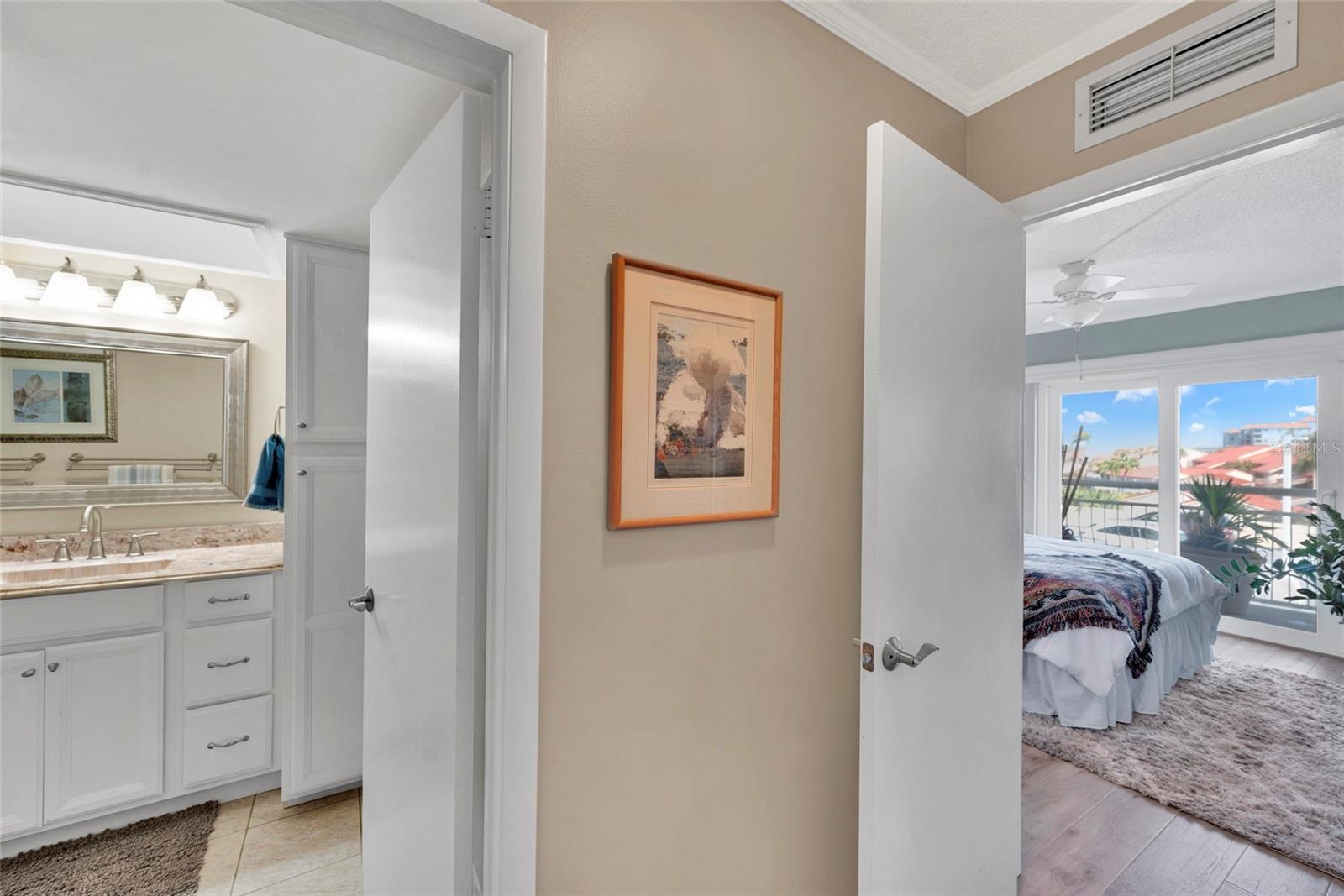 4900 BRITTANY DR S #301, ST PETERSBURG, FL — photo 16