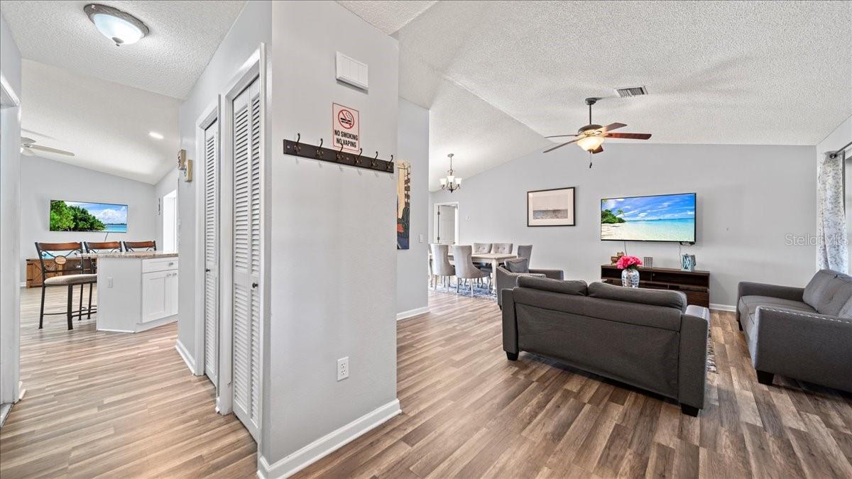 11195 SEABREEZE AVE, PORT CHARLOTTE, FL — photo 7