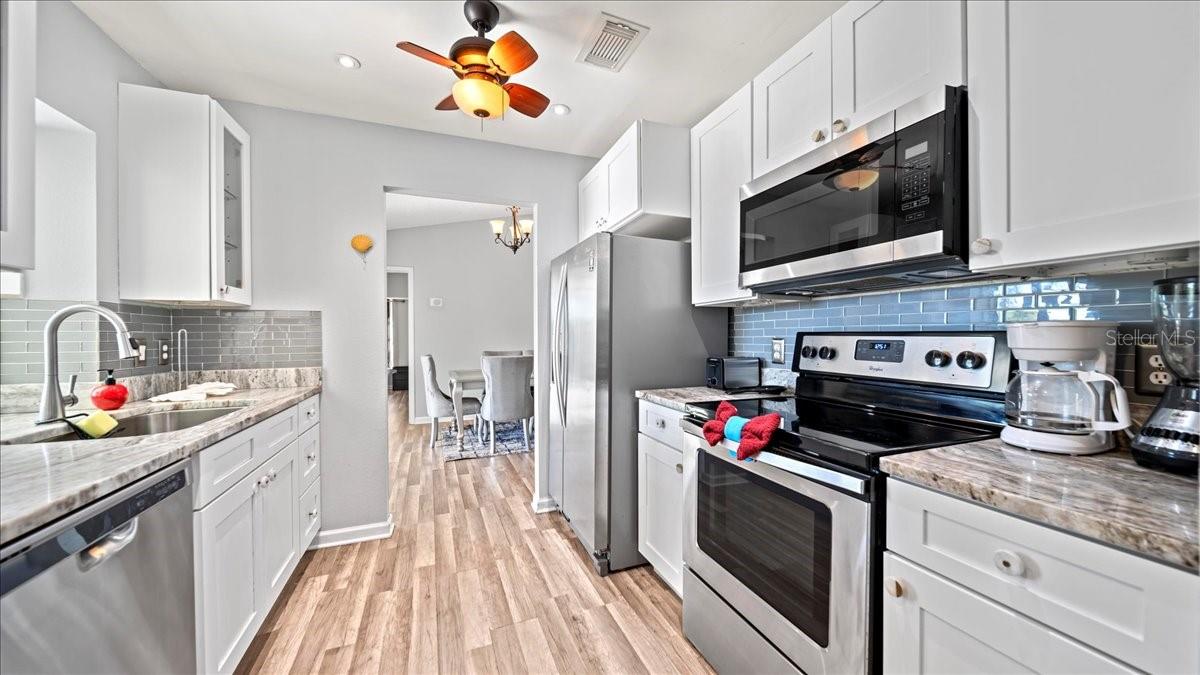 11195 SEABREEZE AVE, PORT CHARLOTTE, FL — photo 14