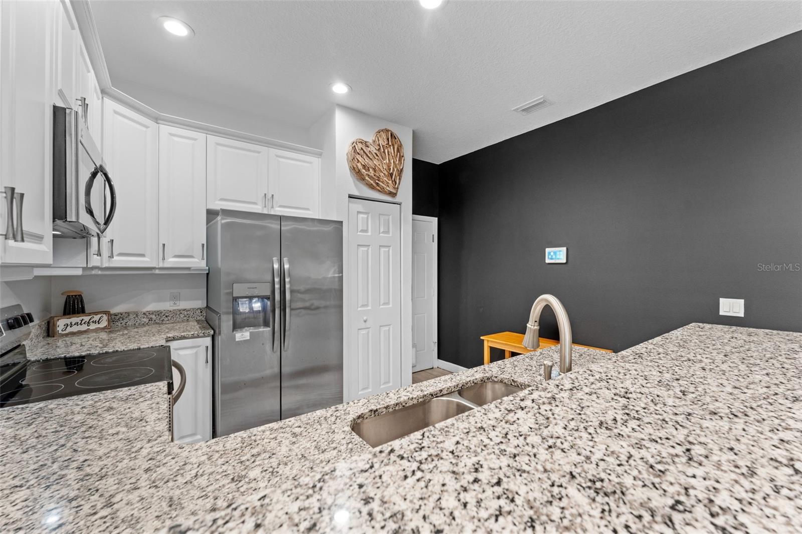 637 HOLMES AVE, DAYTONA BEACH, FL — photo 11