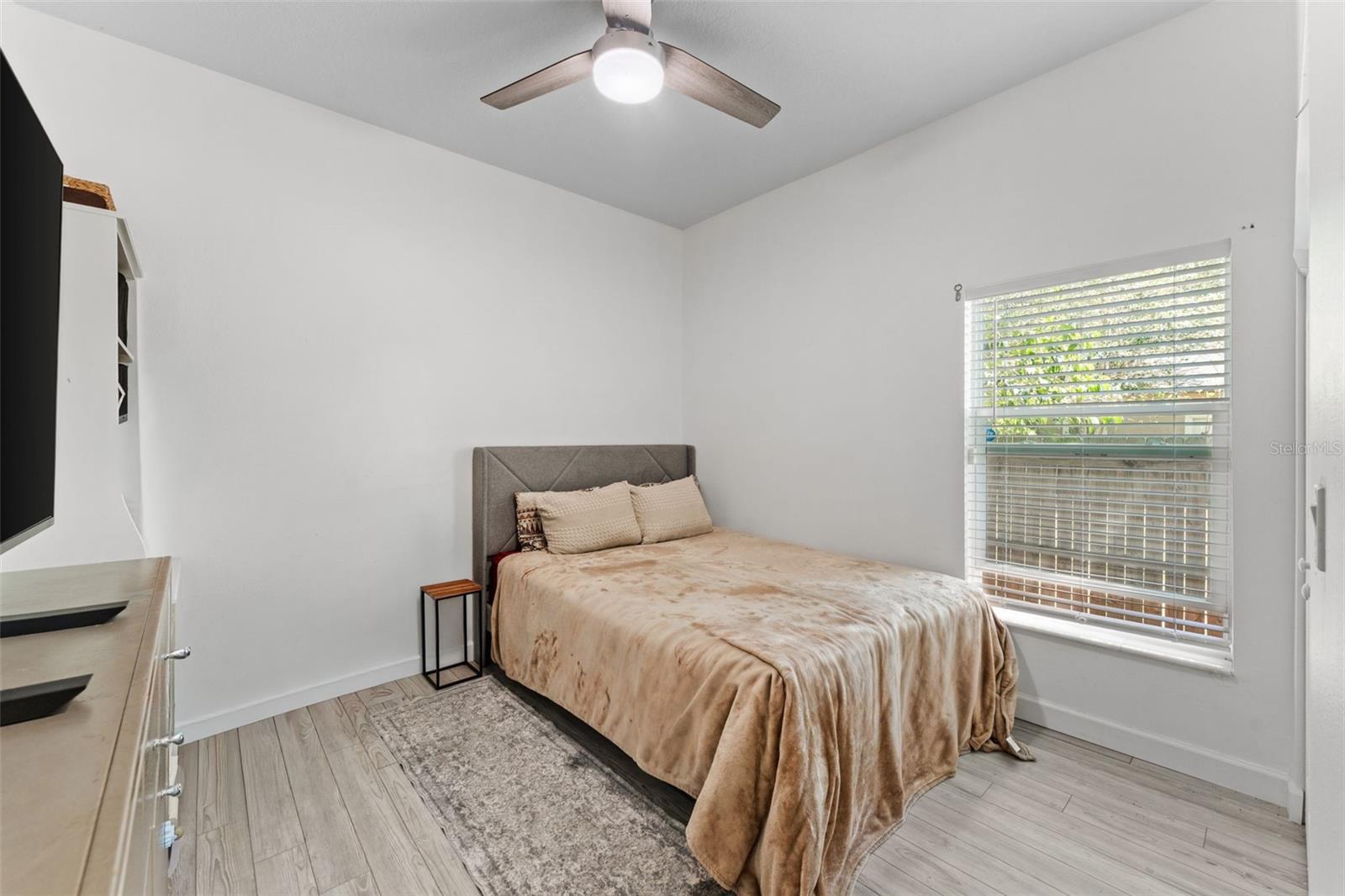 637 HOLMES AVE, DAYTONA BEACH, FL — photo 24