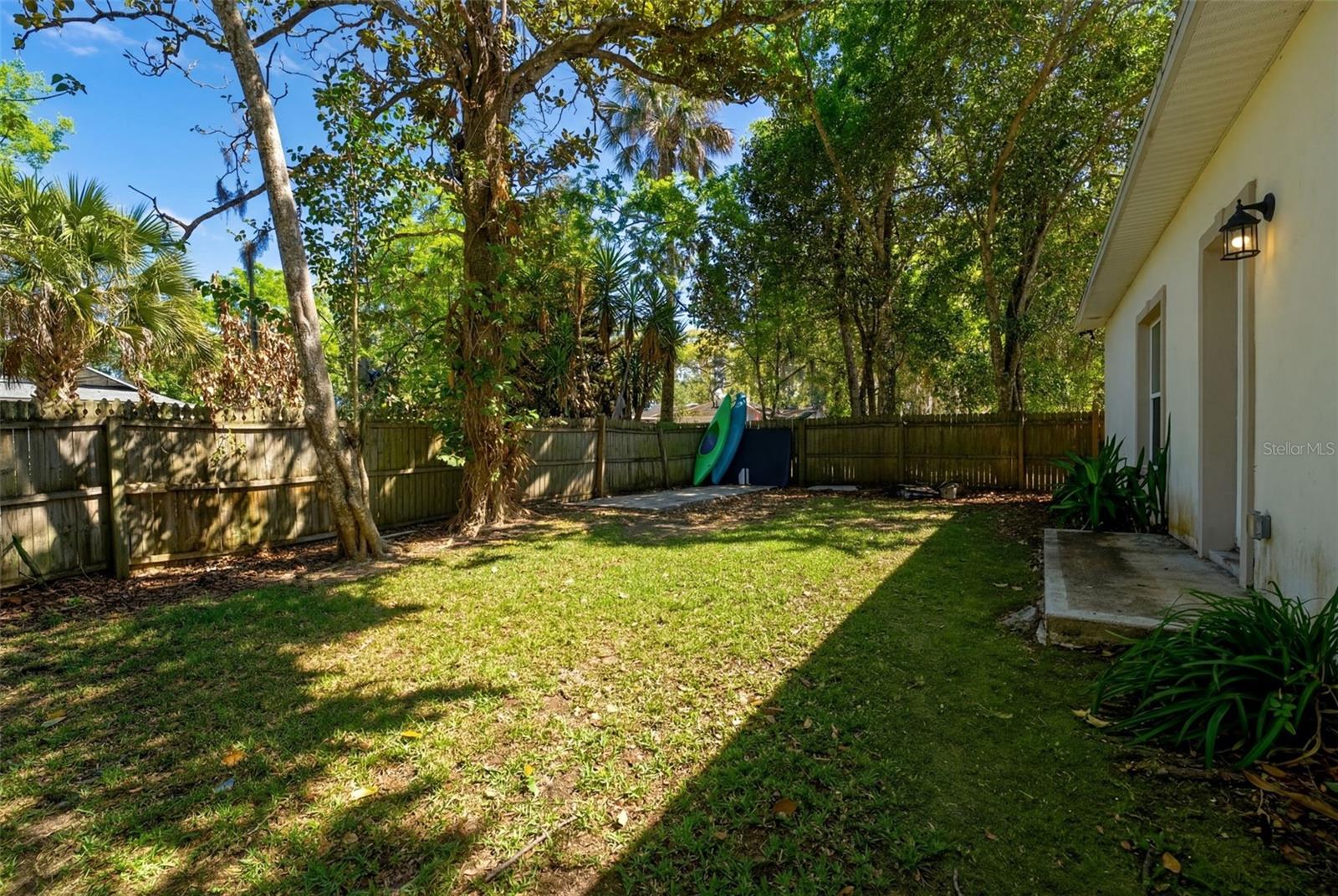 637 HOLMES AVE, DAYTONA BEACH, FL — photo 27