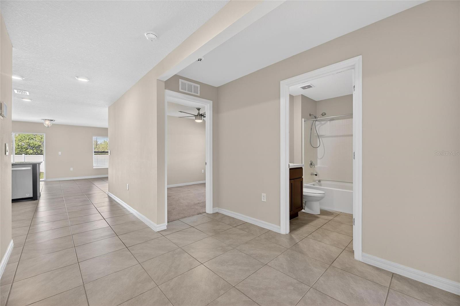 1324 OCEAN SPRAY DR, RUSKIN, FL — photo 7