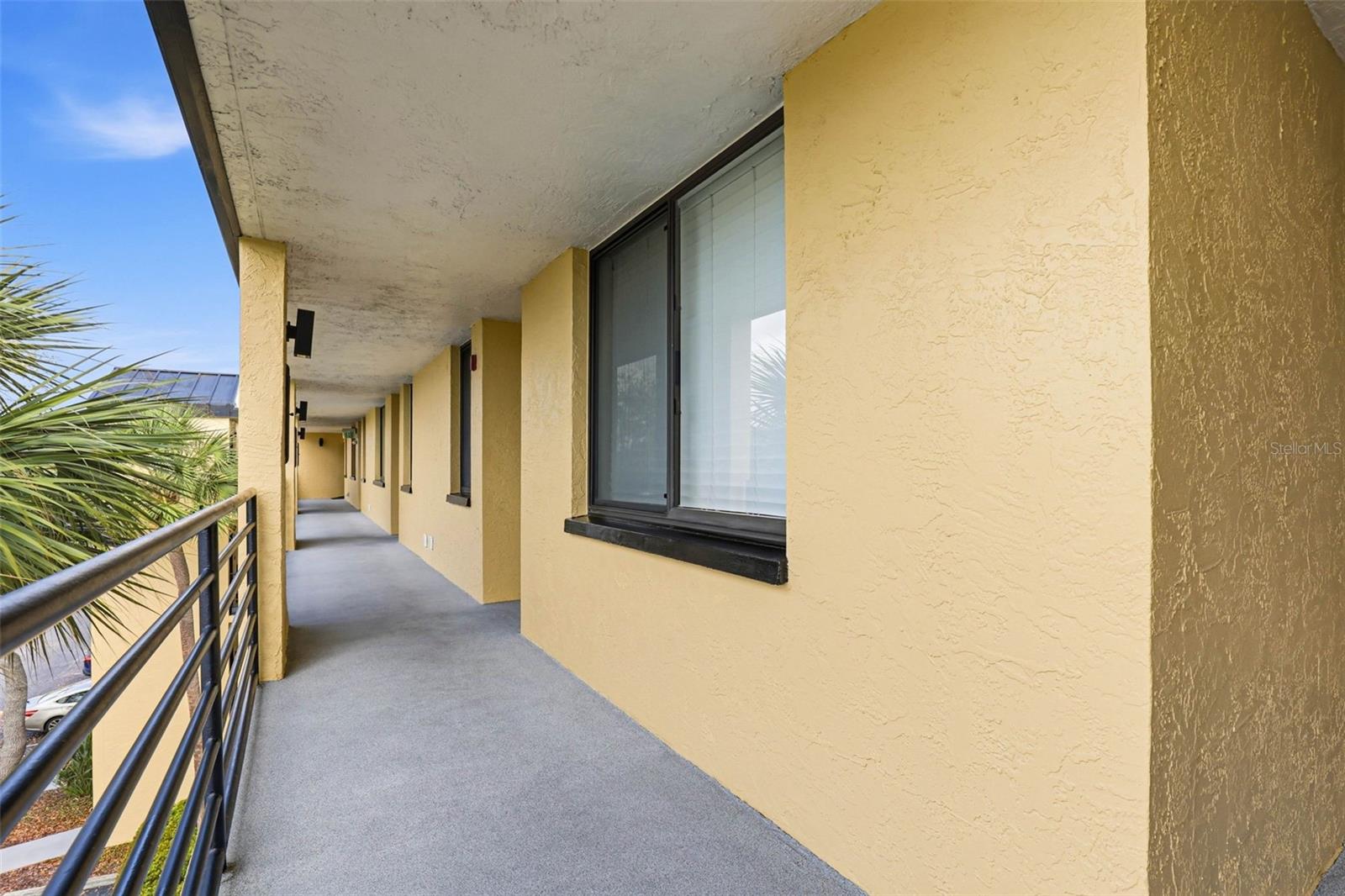 2424 W TAMPA BAY BLVD #M404, TAMPA, FL — photo 4