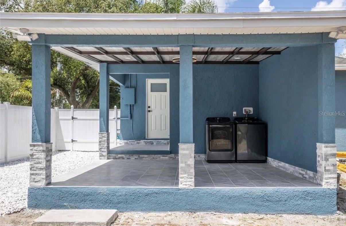 8907 N BOULEVARD, TAMPA, FL — photo 11