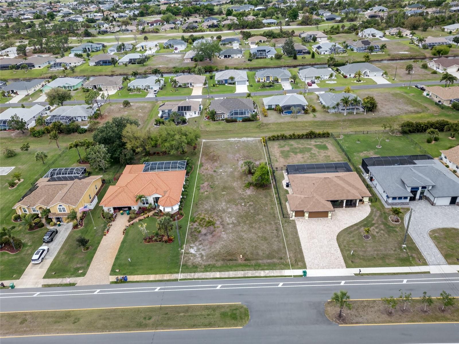 211 ROTONDA BLVD N, ROTONDA WEST, FL — photo 2