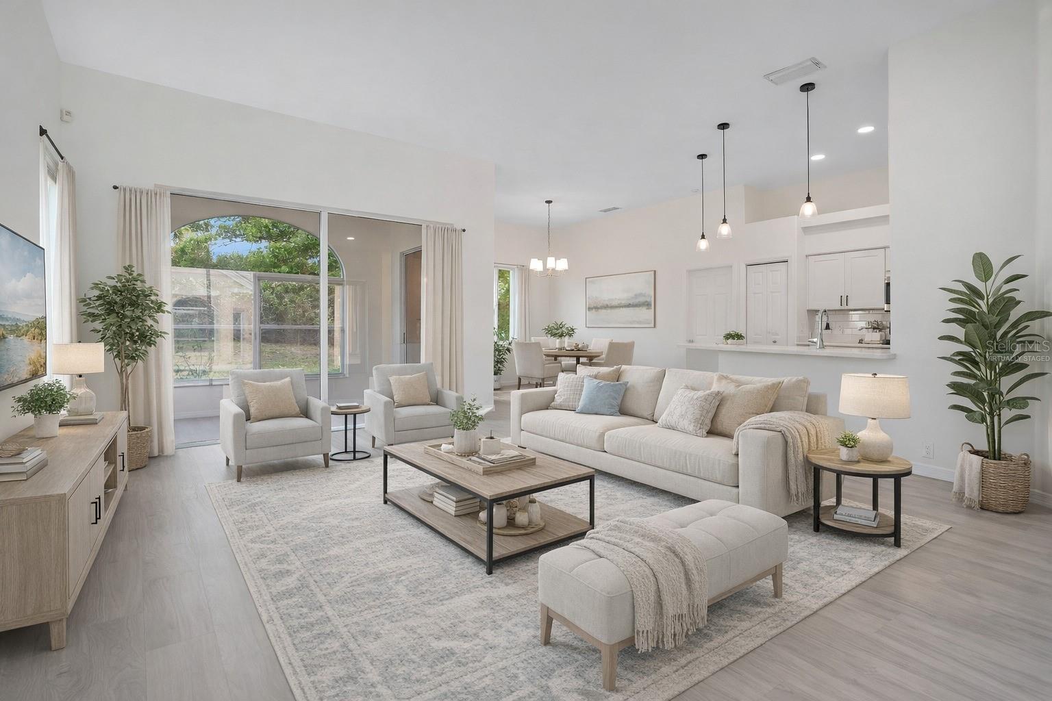 8533 GATEWAY CT, ENGLEWOOD, FL — photo 2