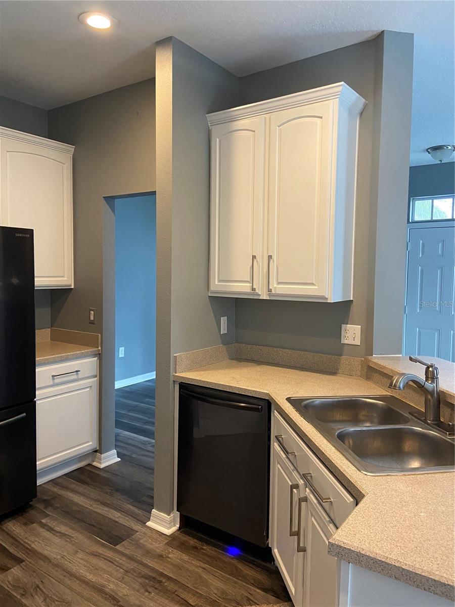 27546 PLEASURE RIDE LOOP, WESLEY CHAPEL, FL — photo 11