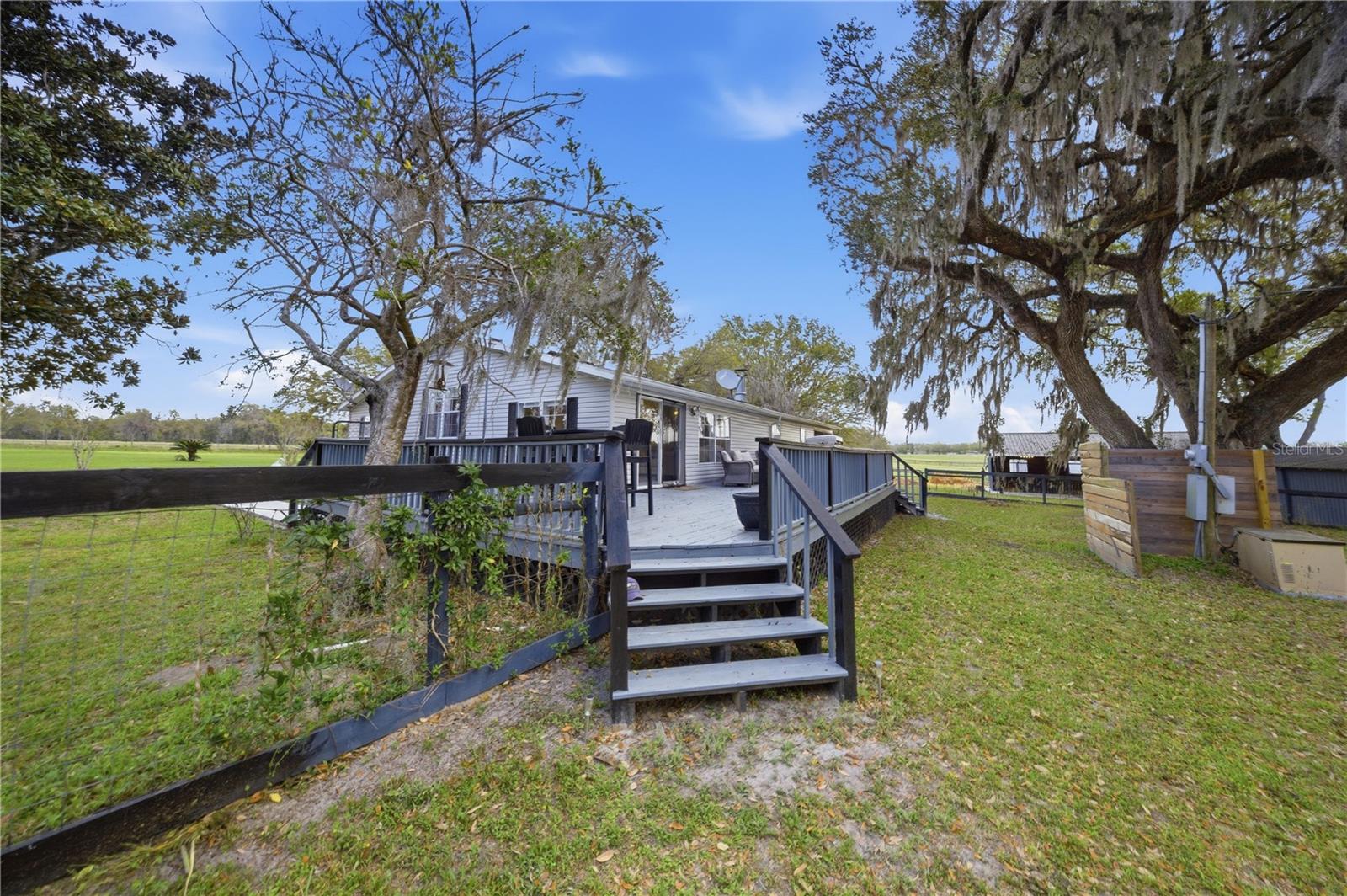 18850 SE 12TH LN, WILLISTON, FL — photo 28
