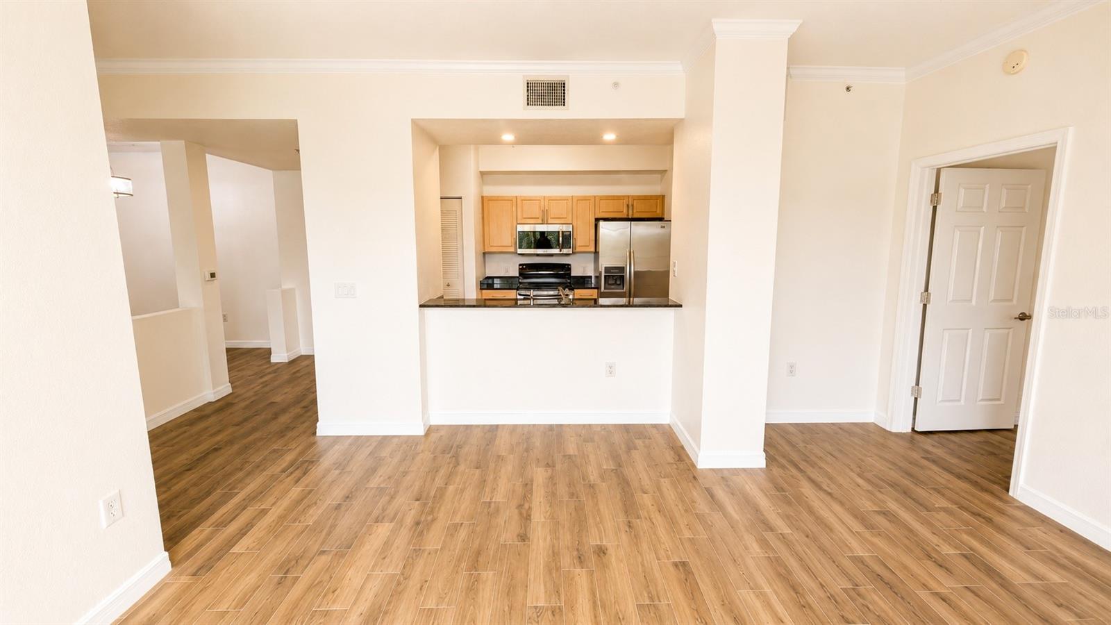 1064 N TAMIAMI TRL #1325, SARASOTA, FL — photo 8