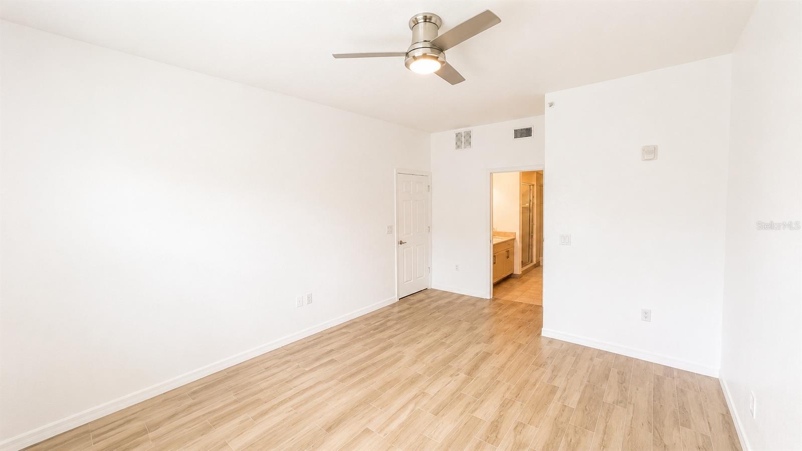 1064 N TAMIAMI TRL #1325, SARASOTA, FL — photo 13