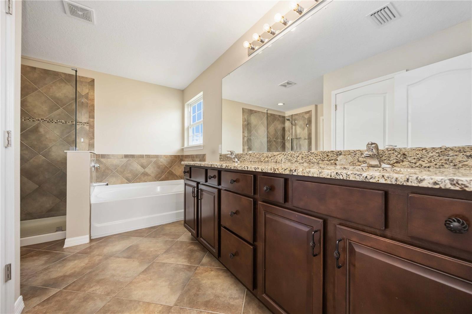3937 KING BRIDGE PL, ELLENTON, FL — photo 25
