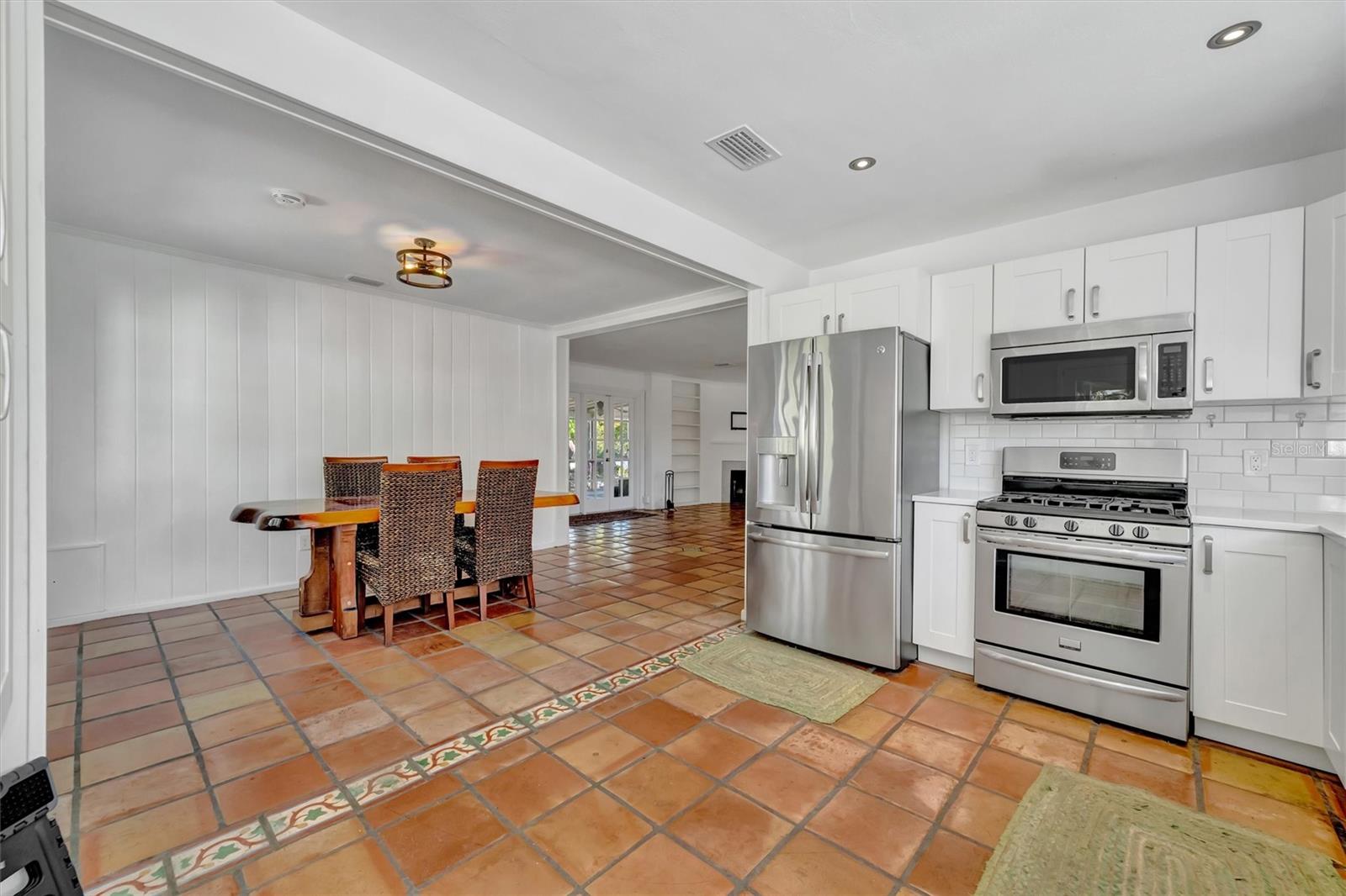 4237 HIGEL AVE, SARASOTA, FL — photo 12