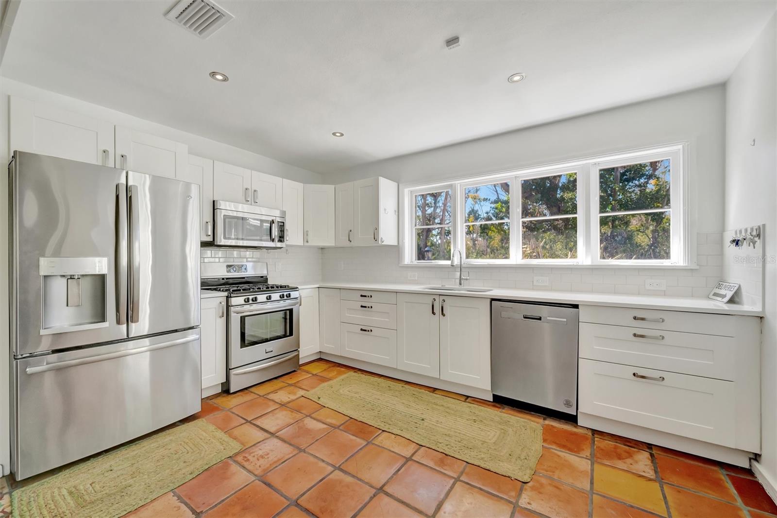 4237 HIGEL AVE, SARASOTA, FL — photo 14