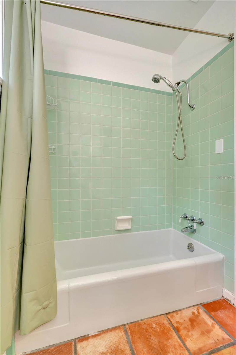 4237 HIGEL AVE, SARASOTA, FL — photo 29