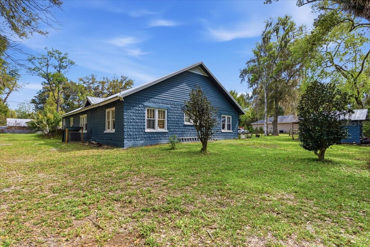 18708 NW 242ND ST, HIGH SPRINGS, FL — photo 11