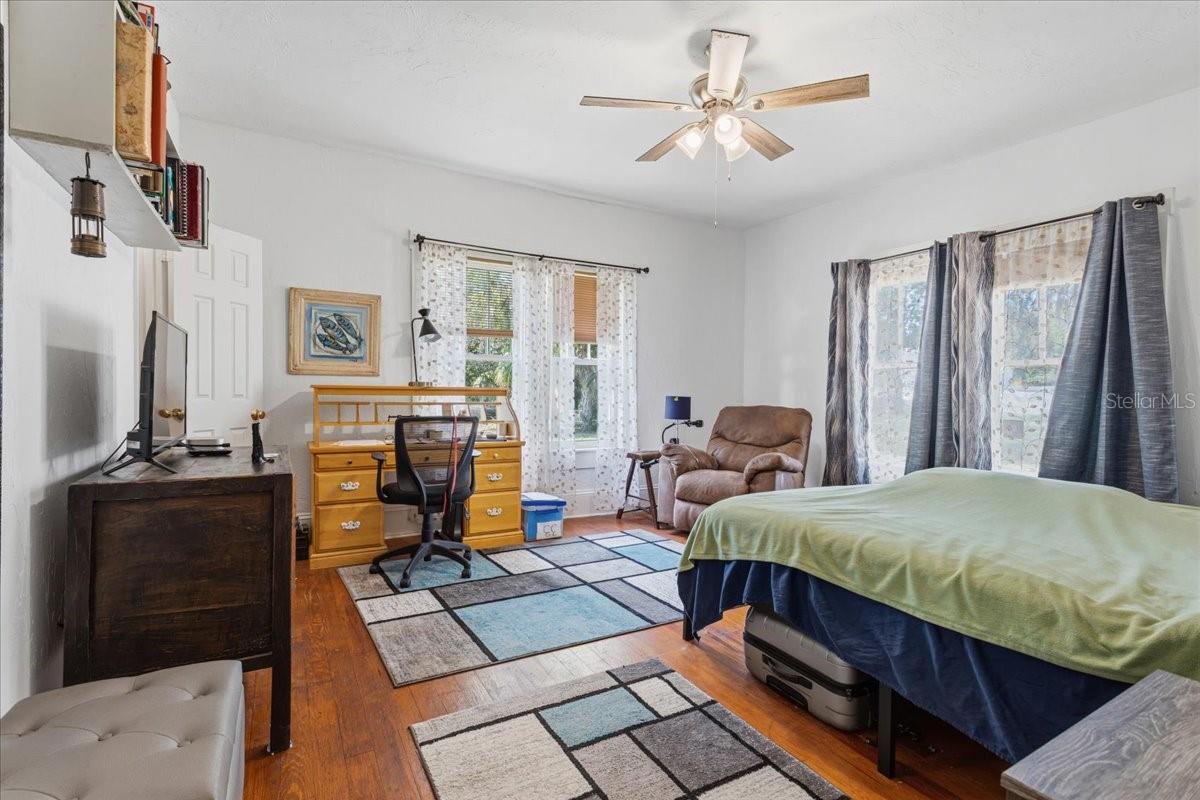 18708 NW 242ND ST, HIGH SPRINGS, FL — photo 23