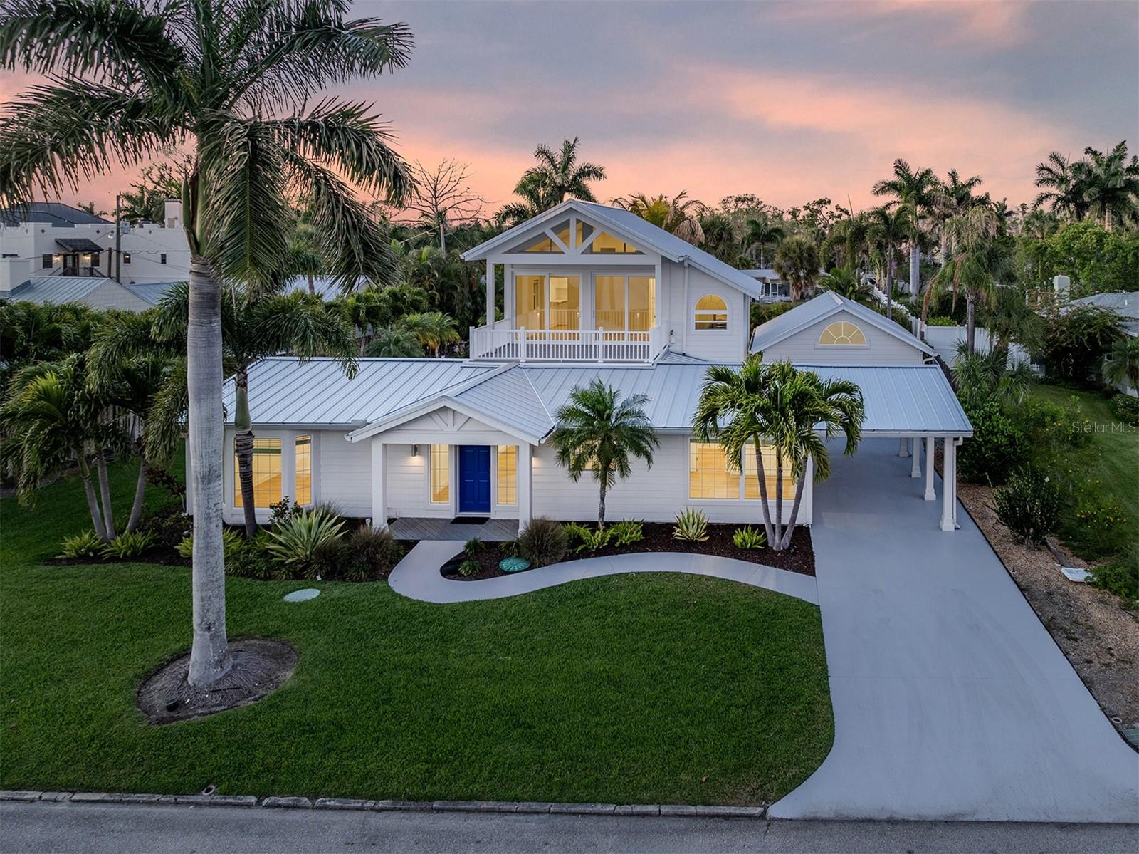212 SUNRISE DR, NOKOMIS, FL