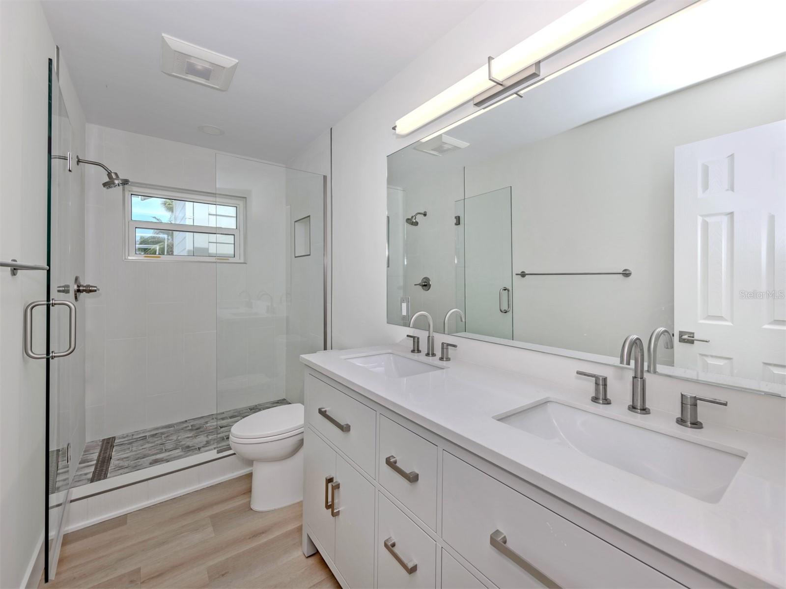 212 SUNRISE DR, NOKOMIS, FL — photo 13