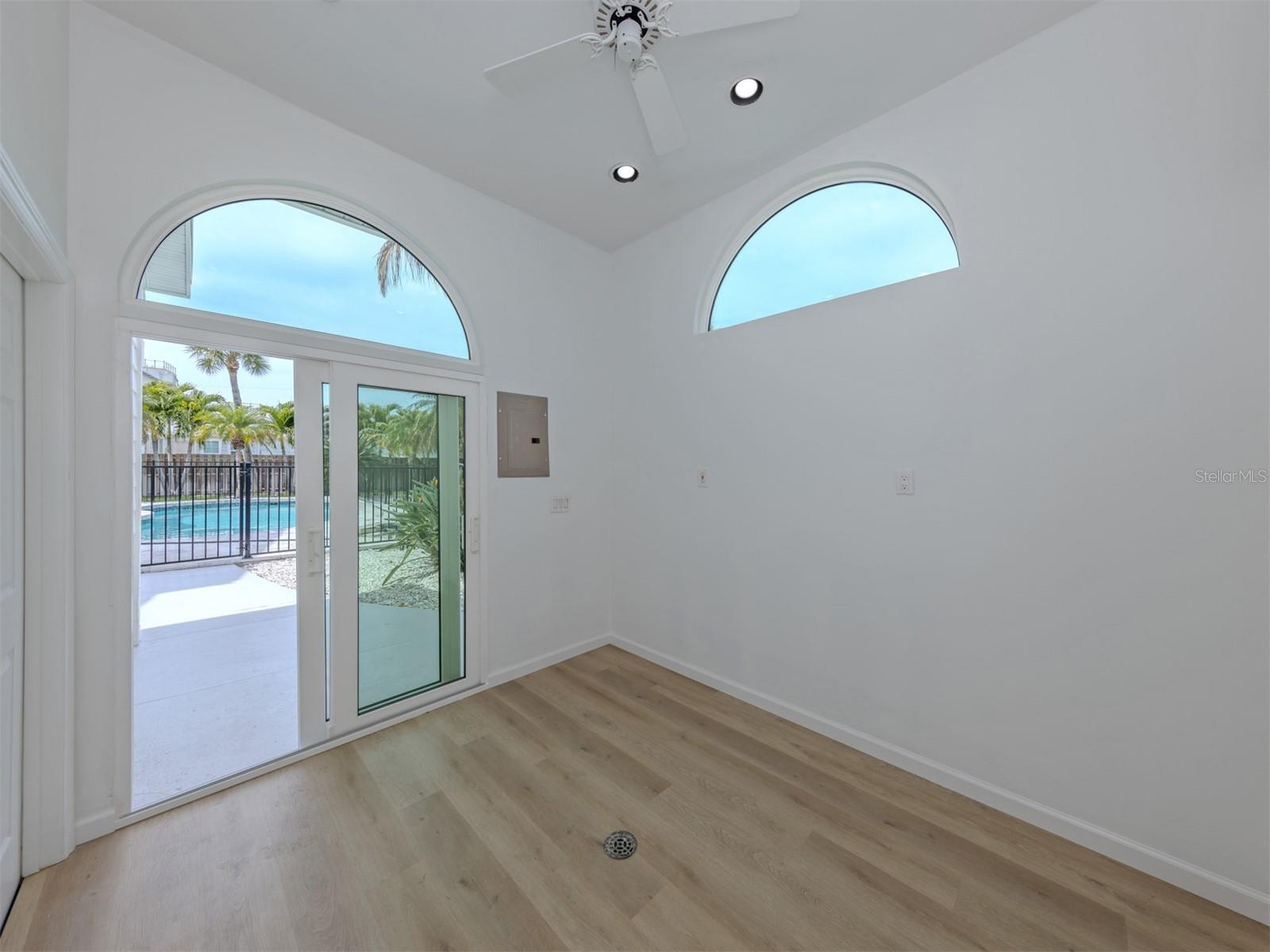 212 SUNRISE DR, NOKOMIS, FL — photo 17