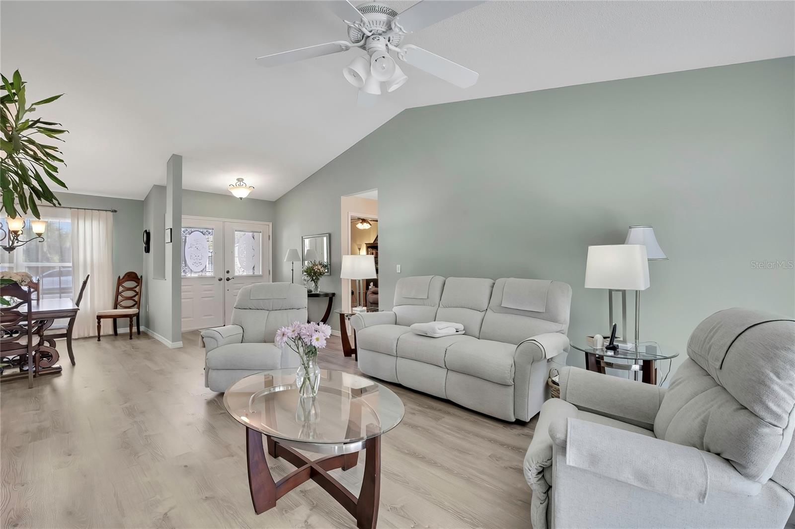 7274 ALOE DR, SPRING HILL, FL — photo 6