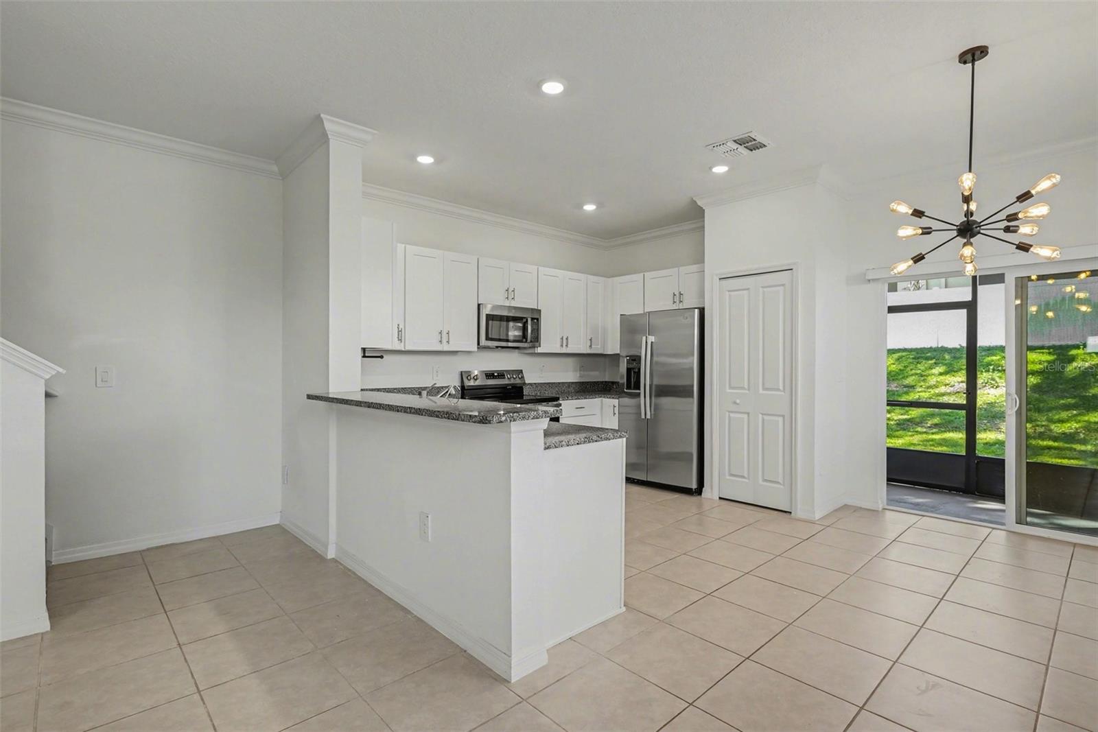 36456 WELL HILL WAY, ZEPHYRHILLS, FL — photo 6