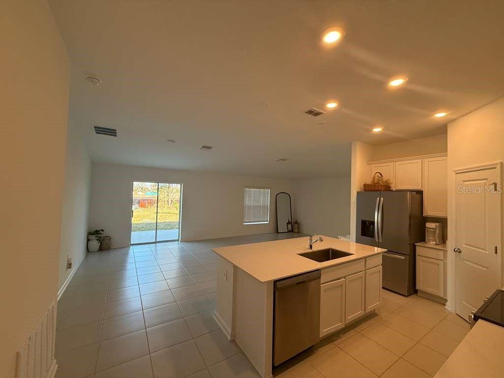 2359 POCKY WAY, KISSIMMEE, FL — photo 2