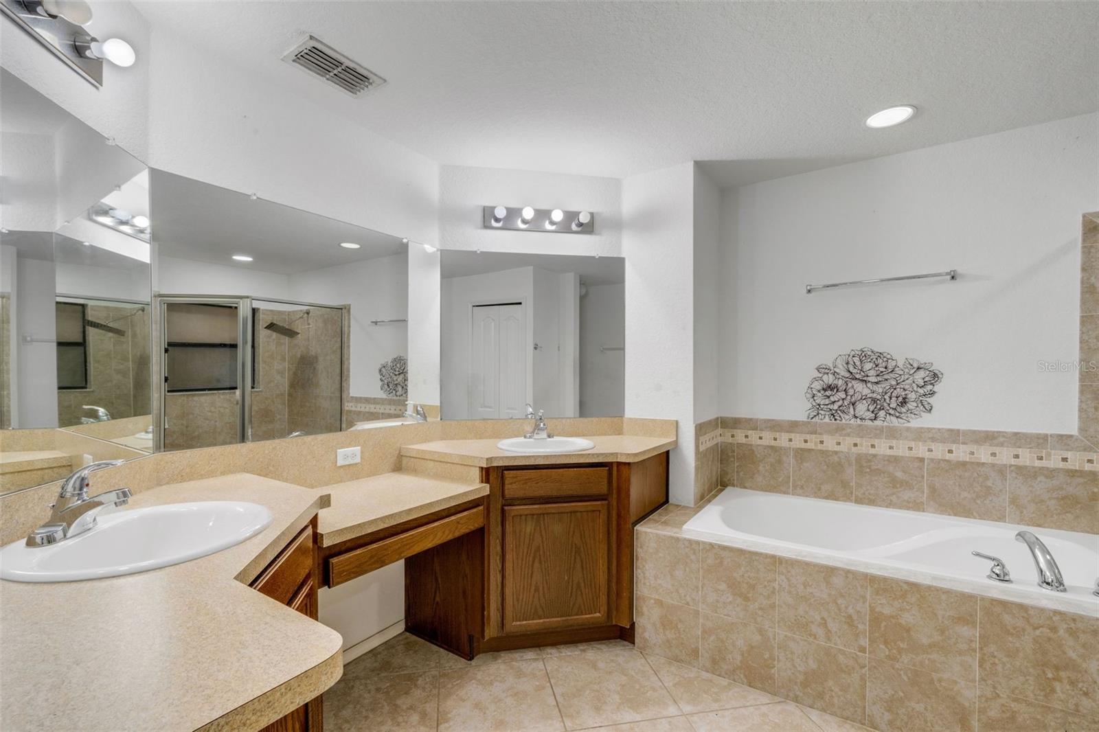 1712 CHARMI DR, LAKELAND, FL — photo 16