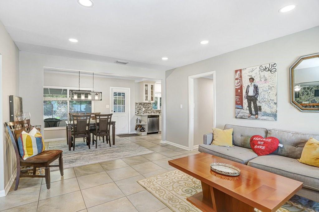 6703 N RIVER BLVD, TAMPA, FL — photo 9
