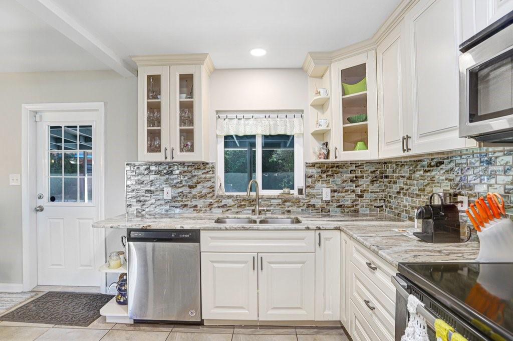 6703 N RIVER BLVD, TAMPA, FL — photo 16