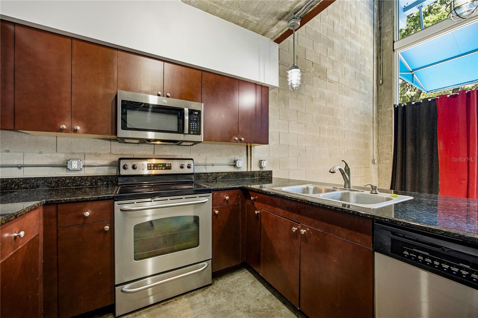 2515 SW 35TH PL #117, GAINESVILLE, FL — photo 16