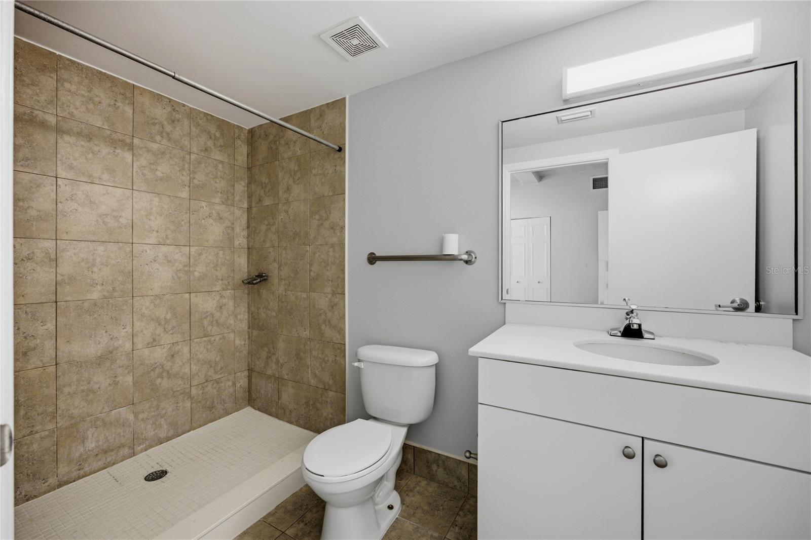2515 SW 35TH PL #117, GAINESVILLE, FL — photo 28