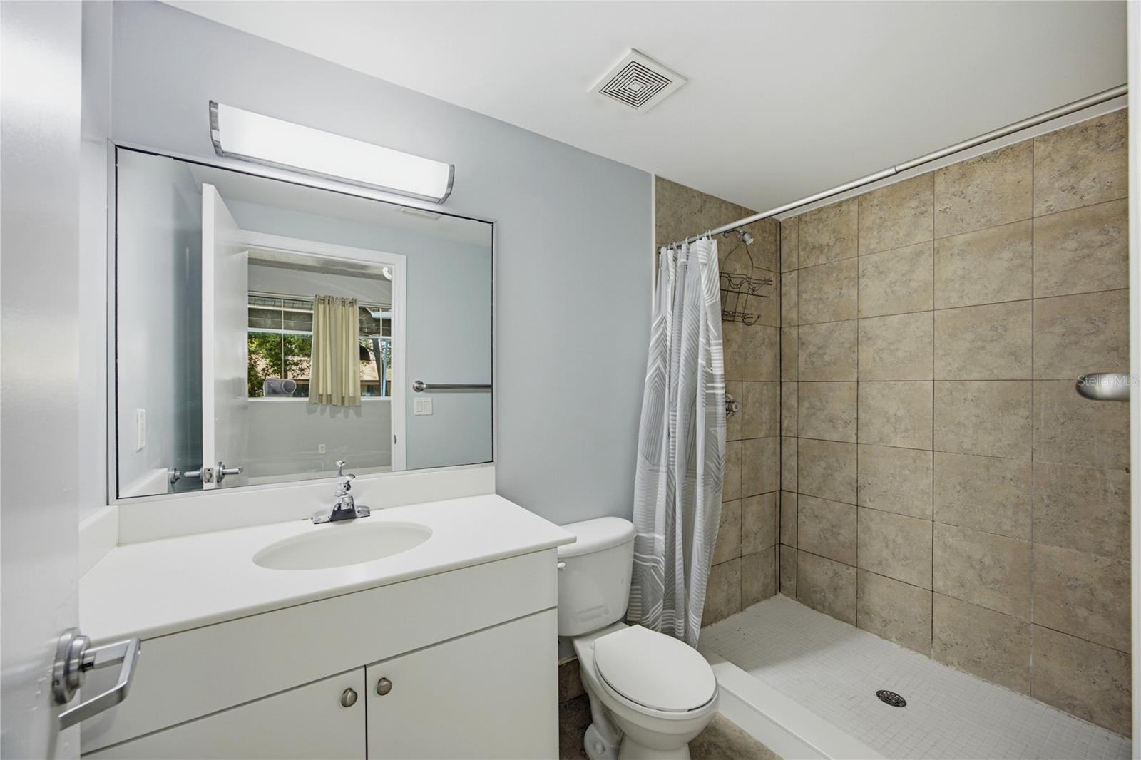2515 SW 35TH PL #117, GAINESVILLE, FL — photo 32