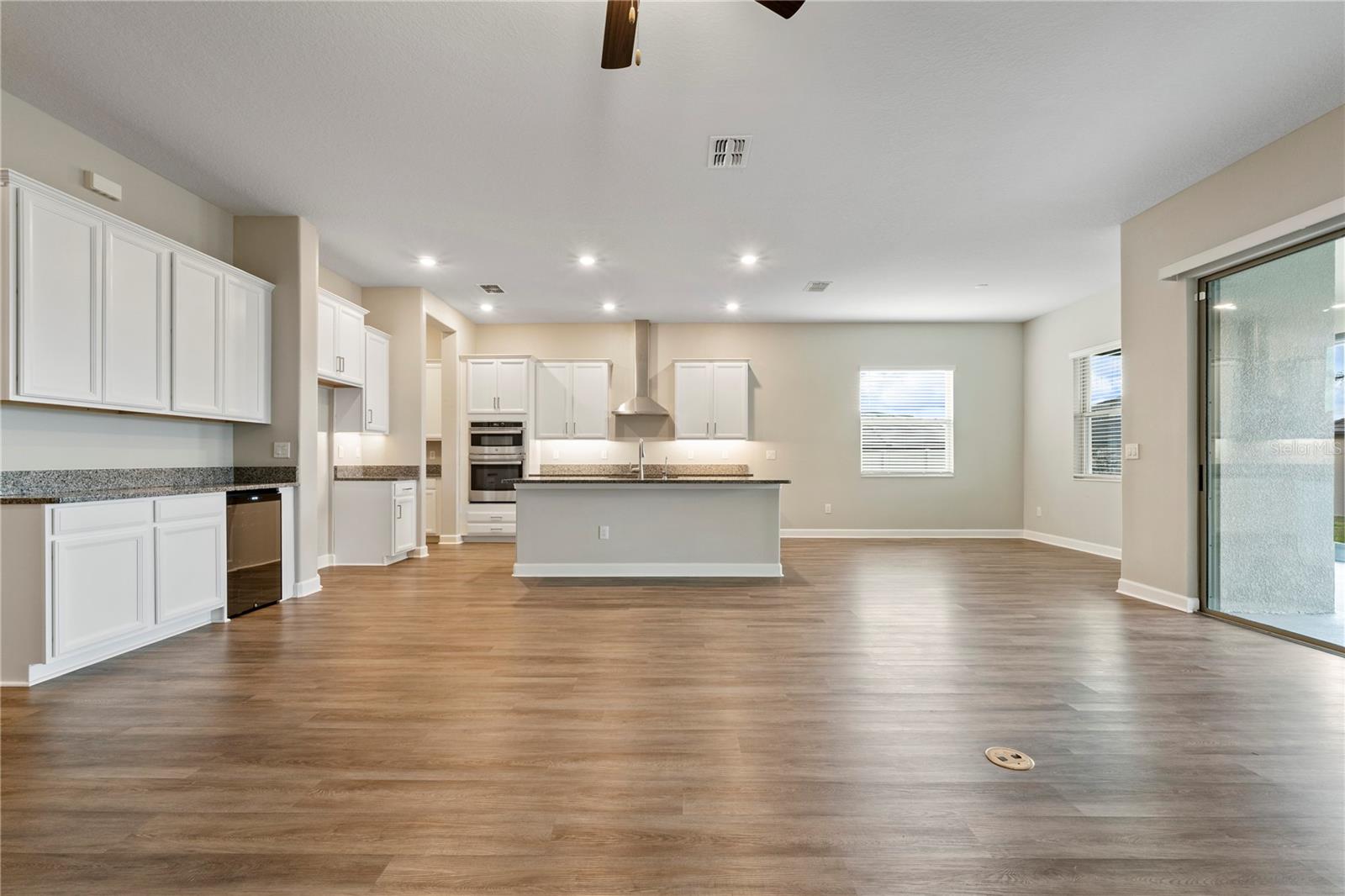 31875 MAGNA GULF LOOP, SAN ANTONIO, FL — photo 33