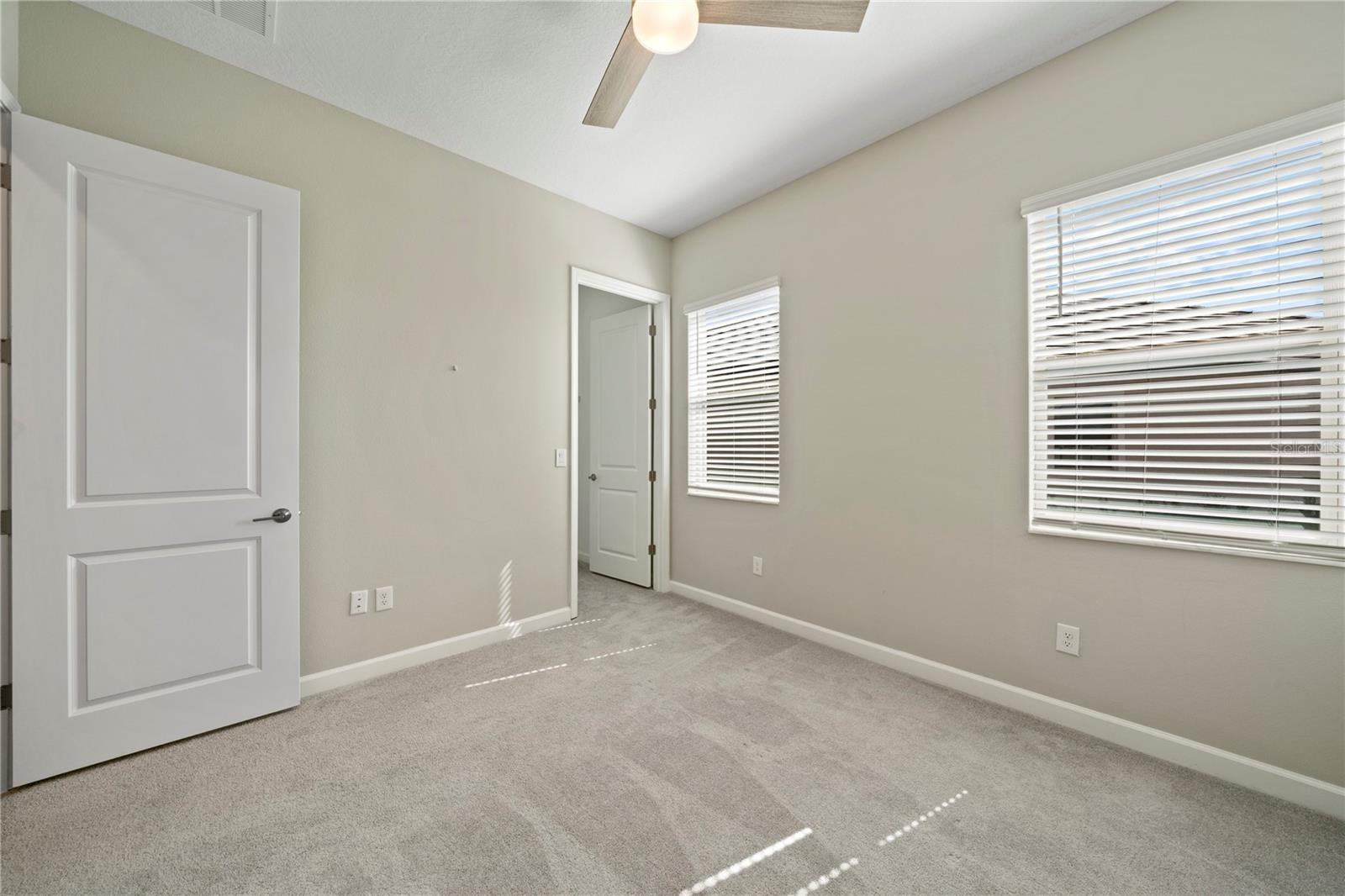 31875 MAGNA GULF LOOP, SAN ANTONIO, FL — photo 42