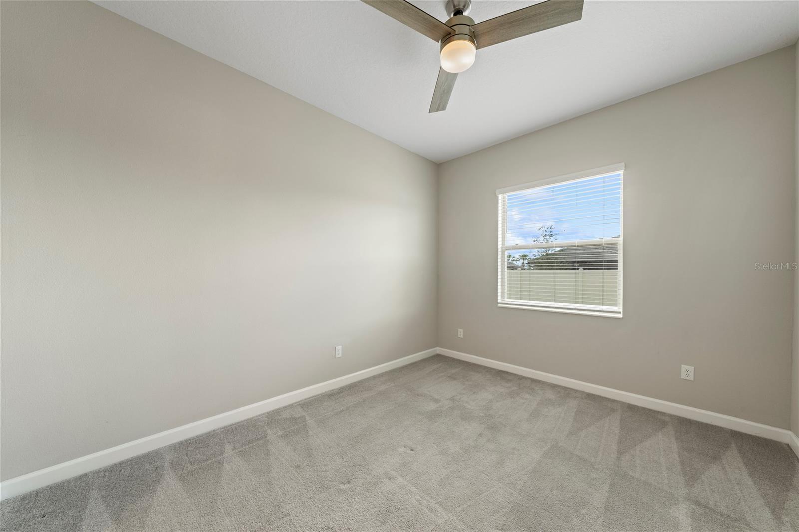 31875 MAGNA GULF LOOP, SAN ANTONIO, FL — photo 47