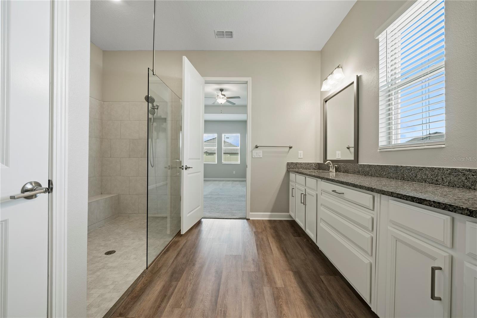 31875 MAGNA GULF LOOP, SAN ANTONIO, FL — photo 60