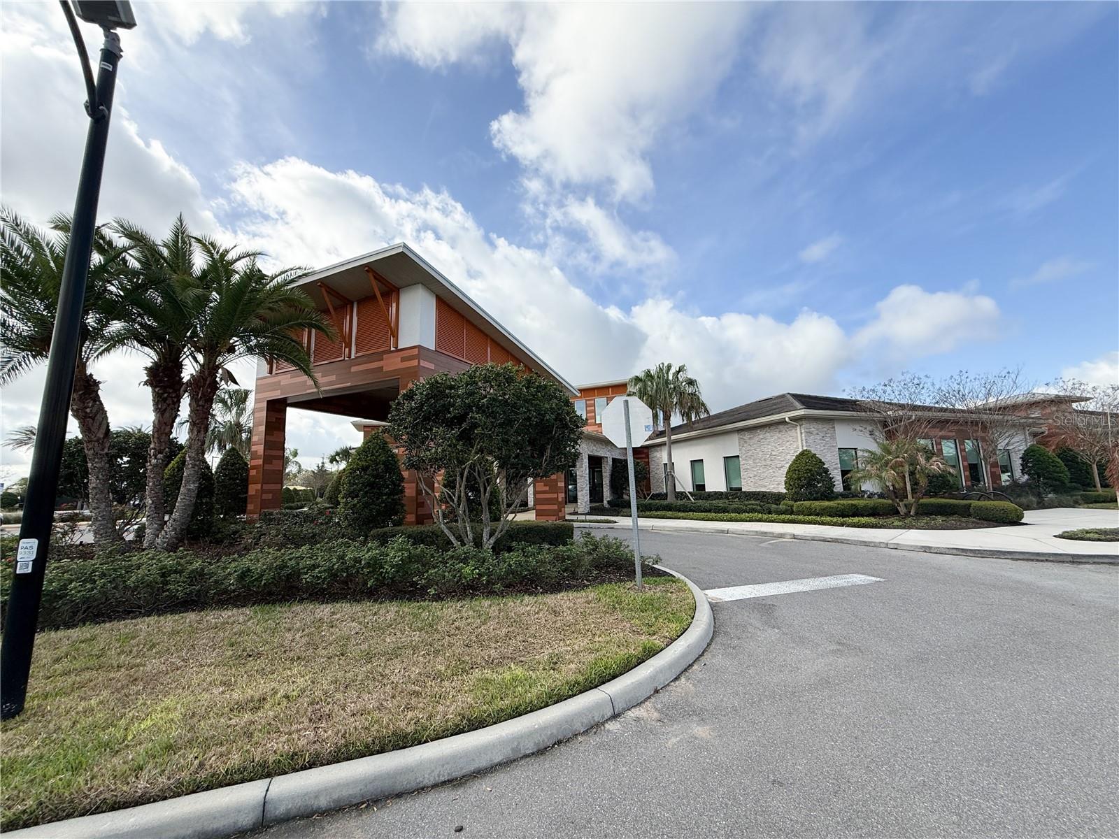 31875 MAGNA GULF LOOP, SAN ANTONIO, FL — photo 11