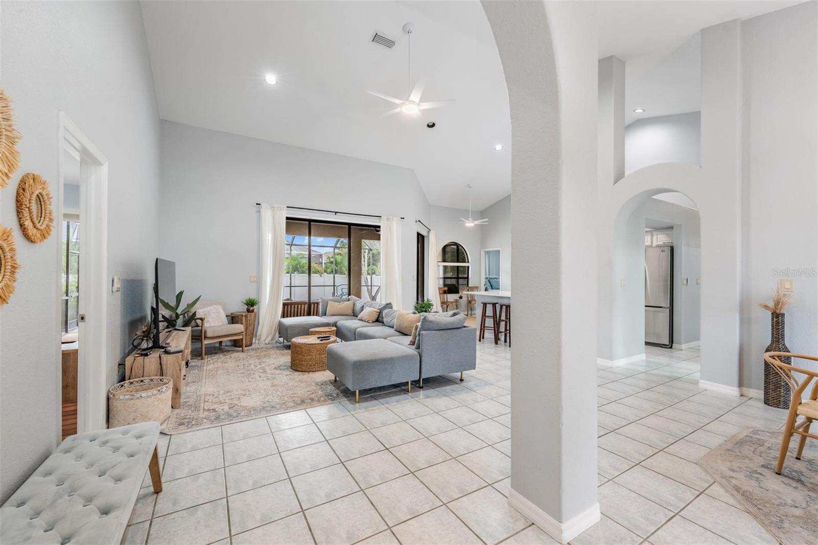 821 GREENVIEW DR, APOLLO BEACH, FL — photo 7