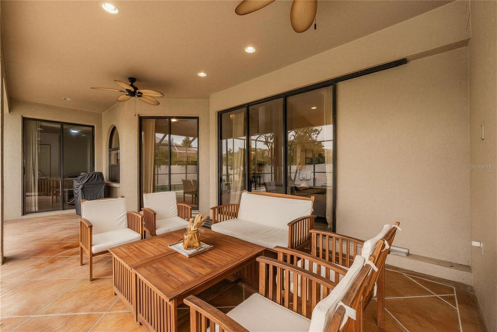 821 GREENVIEW DR, APOLLO BEACH, FL — photo 12