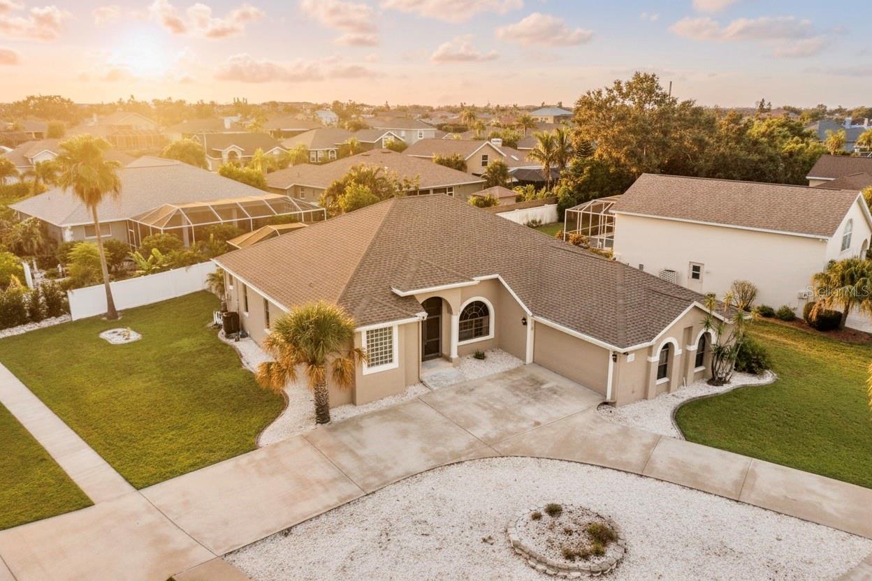 821 GREENVIEW DR, APOLLO BEACH, FL