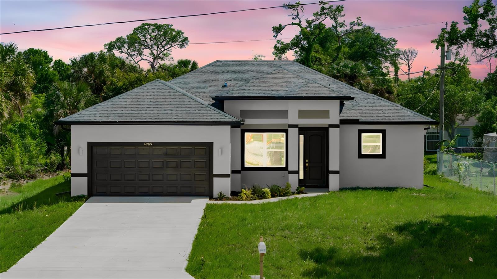18097 COCHRAN BLVD, PORT CHARLOTTE, FL