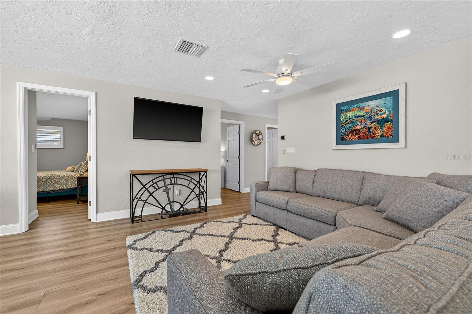 1435 48TH AVE NE, ST PETERSBURG, FL — photo 7